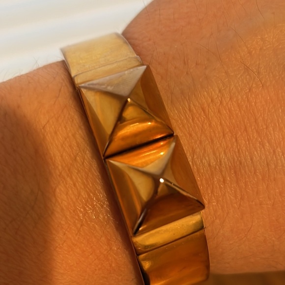 Michael Kors rose gold color bracelet - Picture 3 of 6